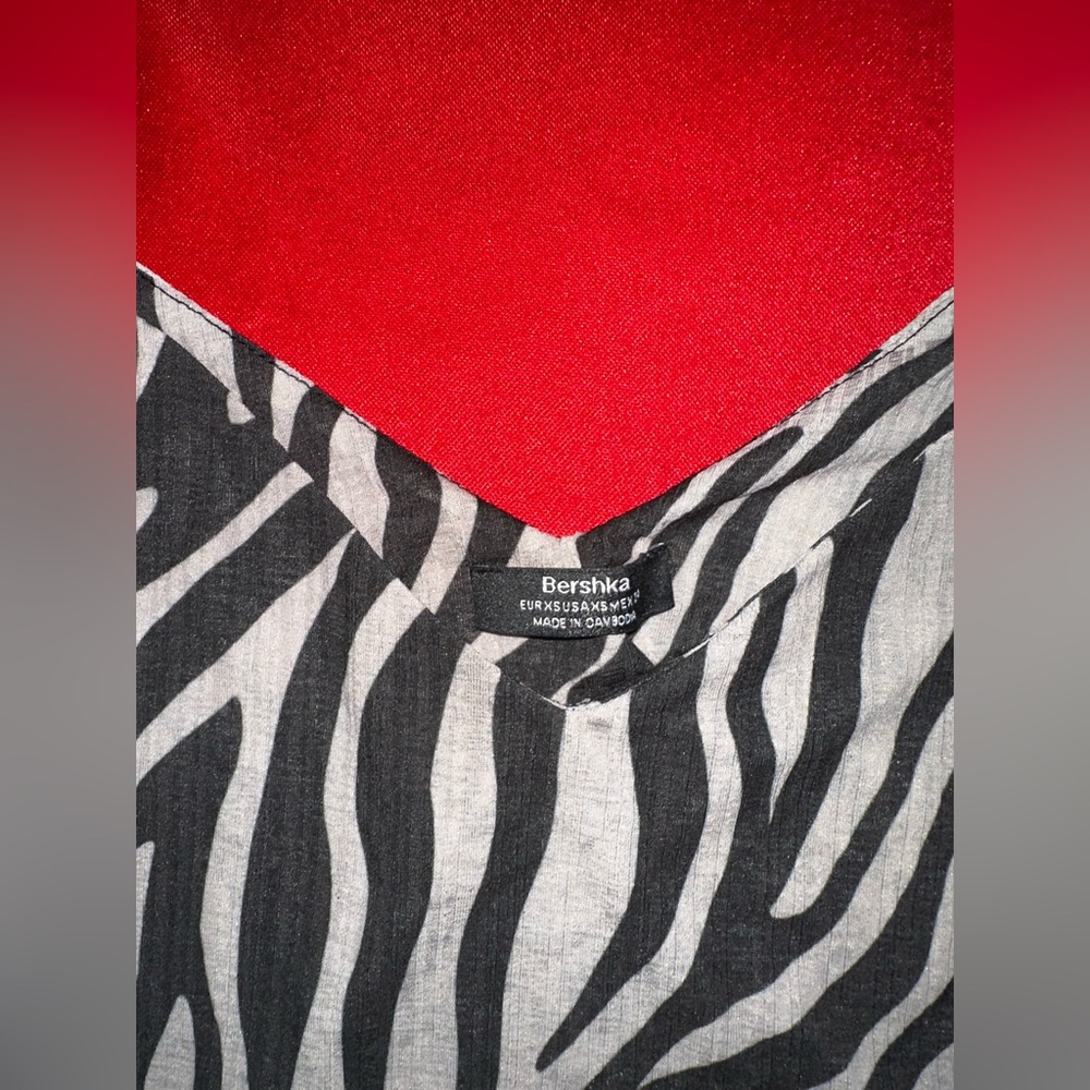 Zara Black and White Zebra Camisole - Picture 3 of 7